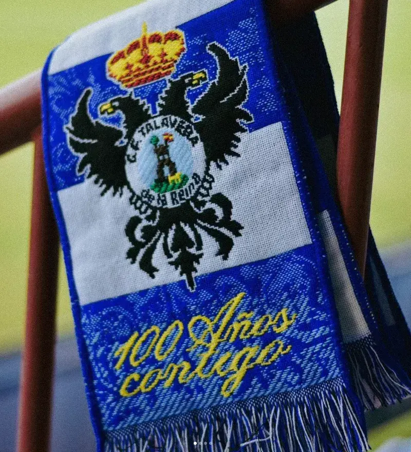 bufanda c.f. talavera 100 aÑos