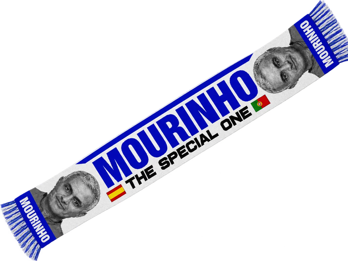 Bufanda de Mourinho blanca y azul con MOURINHO en azul, THE SPECIAL ONE en negro y banderas de España y Portugal